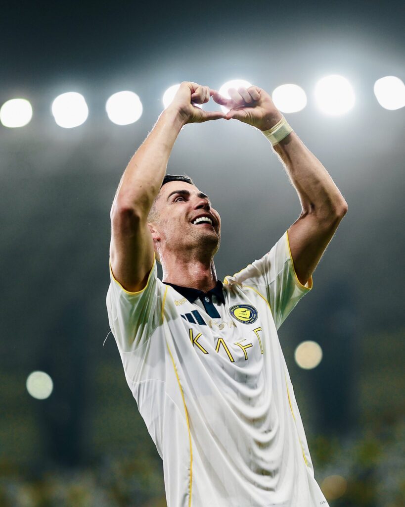95E3B582-5825-4FC1-B549-923BDDD0ADBF-819x1024 Cristiano Ronaldo Thanks Nassrawis After Al Nassr Clinch Saudi Pro League Title!